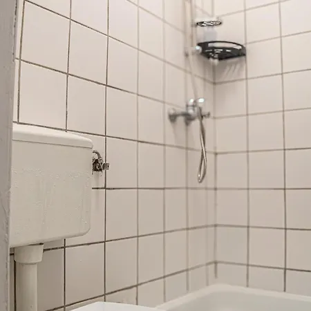 Super Comfy 2Br Apt Historic Location In Vienna Exterior photo